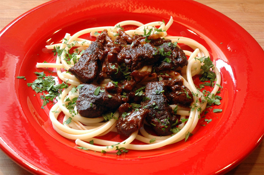 wgulasch-2.jpg (811895 Byte)
